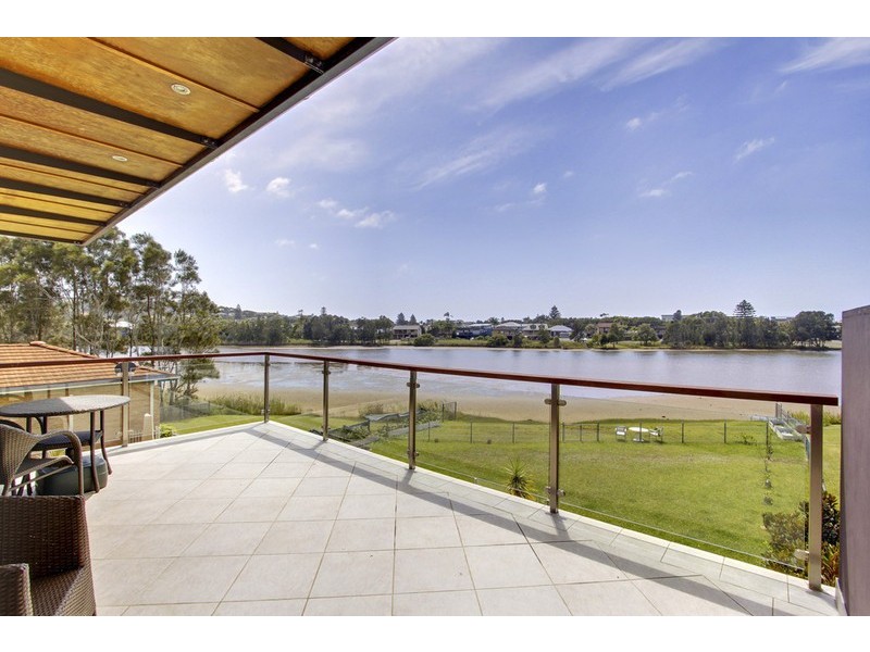 16 Ogilvie Street, Terrigal NSW 2260