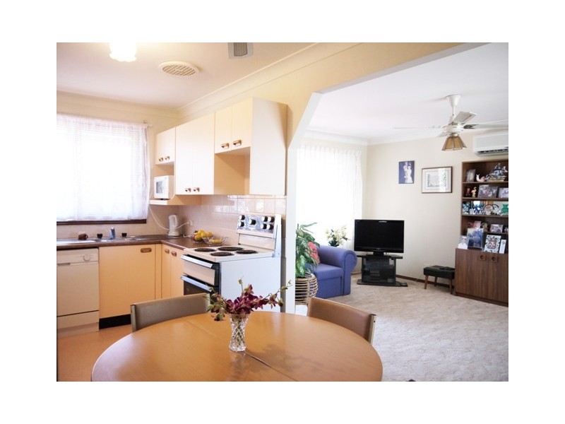 1/123 Kerry Crescent, Berkeley Vale NSW 2261