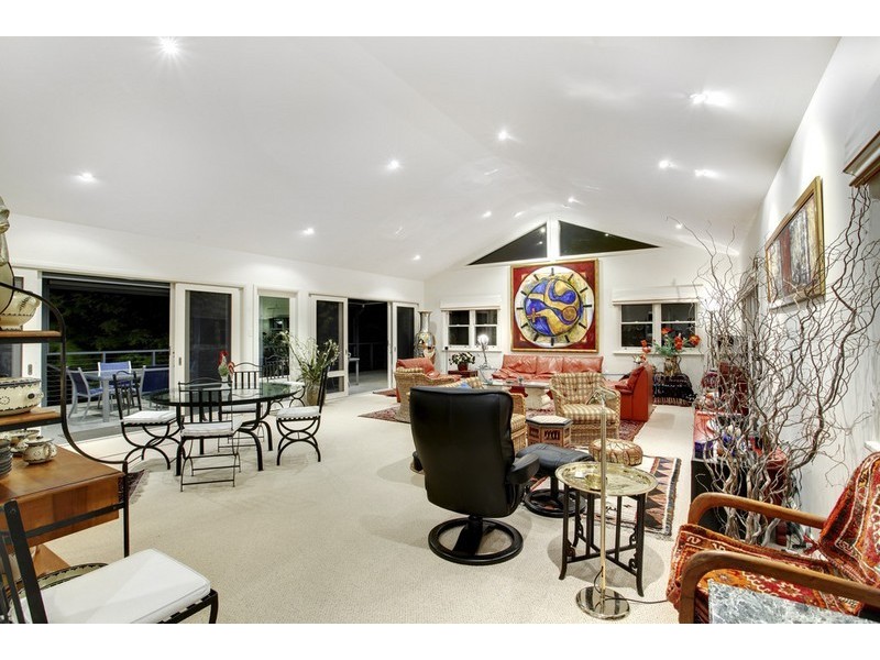 15 Portsmouth Road, Erina NSW 2250