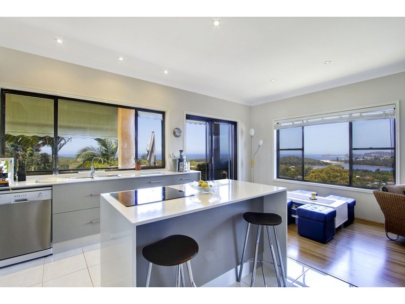 66 Aldinga Drive, Wamberal NSW 2260