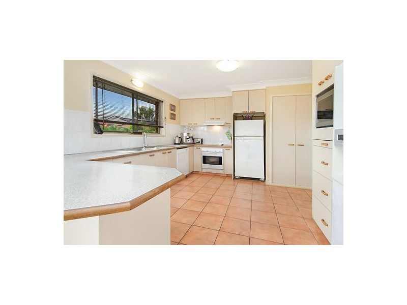 145 Ham Road, Mansfield QLD 4122