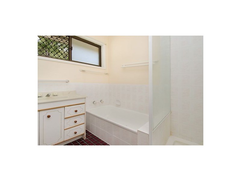 5 Russellia Street, Mount Gravatt East QLD 4122