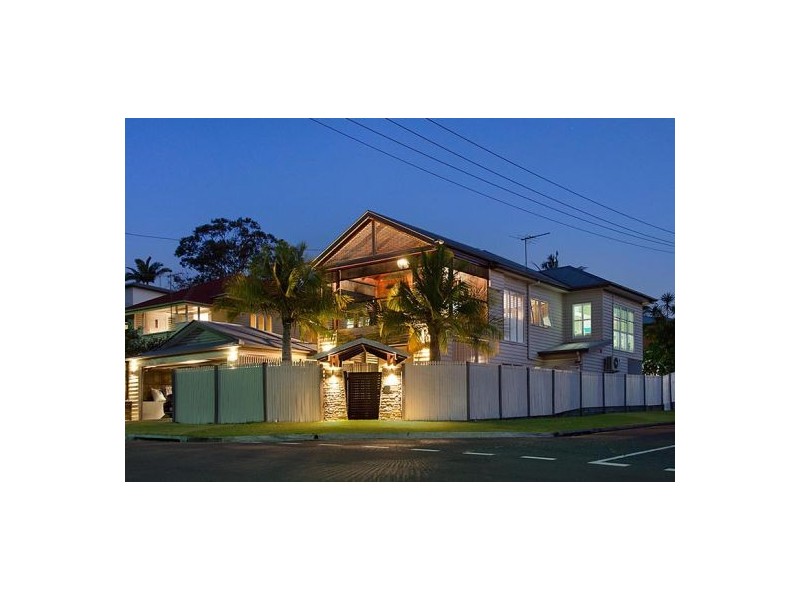 23 Lockyer Street, Camp Hill QLD 4152