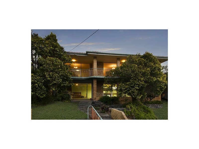 65 Kneale Street, Holland Park West QLD 4121