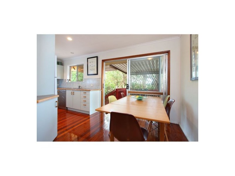 52 Malmrose Street, Wishart QLD 4122