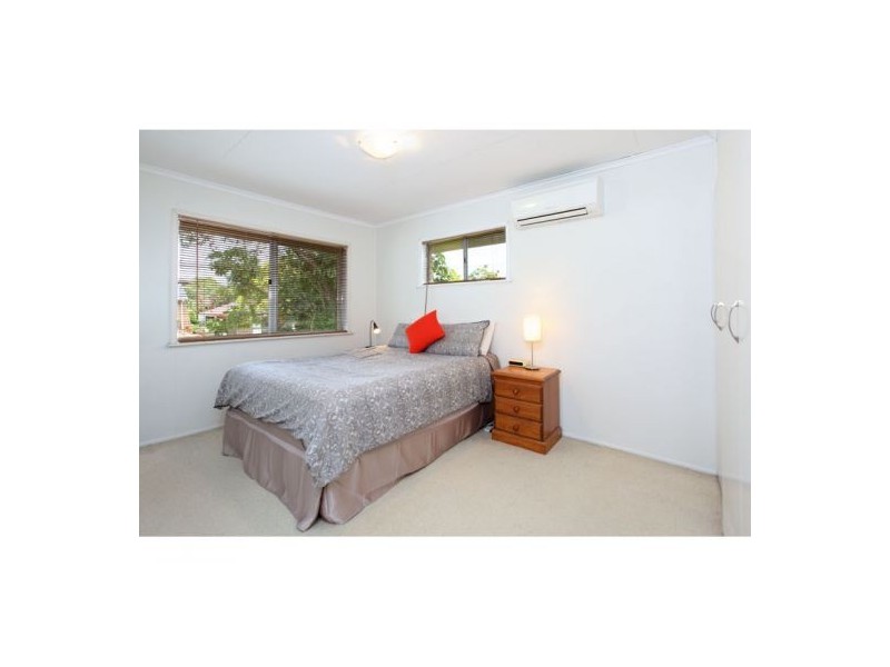 52 Malmrose Street, Wishart QLD 4122