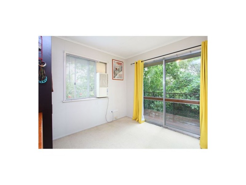 52 Malmrose Street, Wishart QLD 4122