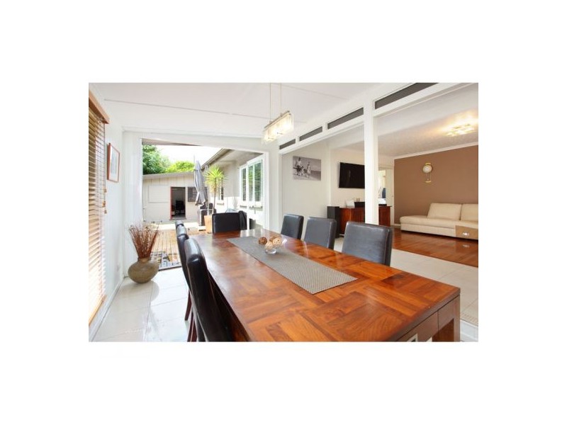 138 Bapaume Road, Holland Park West QLD 4121