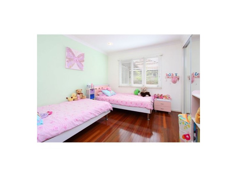 138 Bapaume Road, Holland Park West QLD 4121