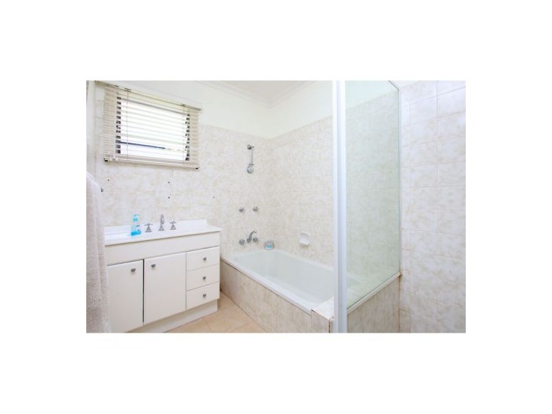 138 Bapaume Road, Holland Park West QLD 4121