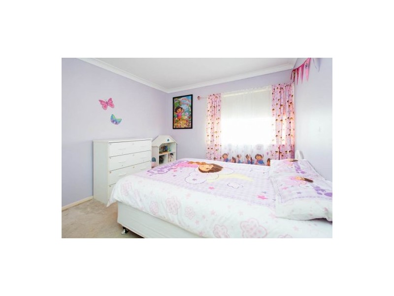 18 Tandanya Street, Mansfield QLD 4122