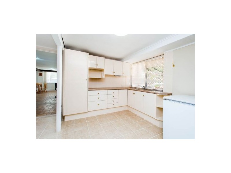 18 Tandanya Street, Mansfield QLD 4122