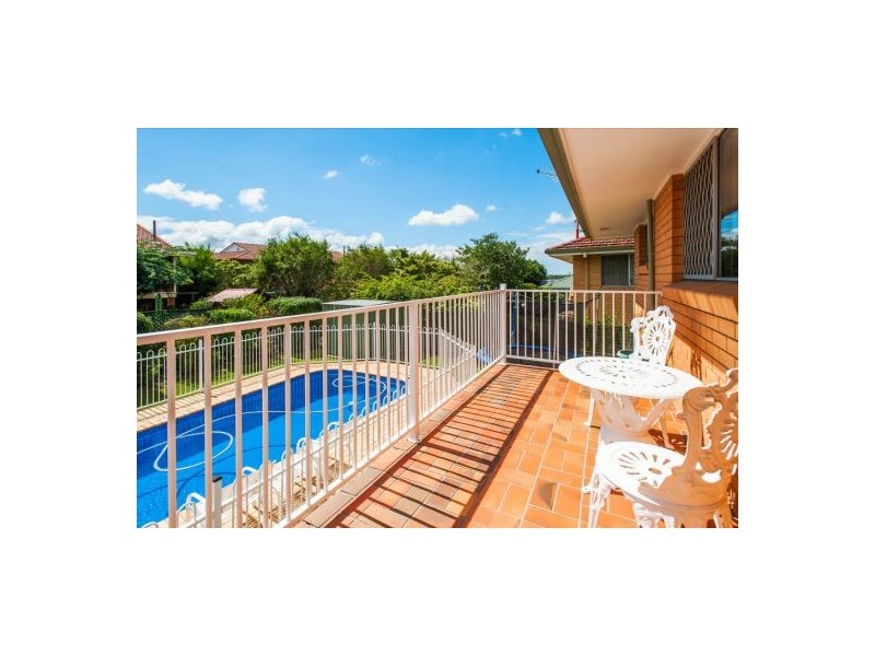 18 Tandanya Street, Mansfield QLD 4122