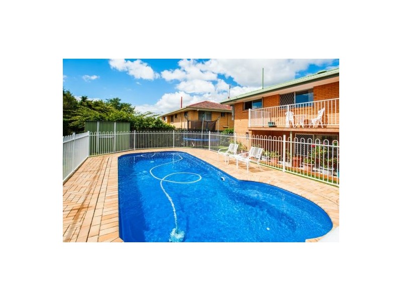 18 Tandanya Street, Mansfield QLD 4122