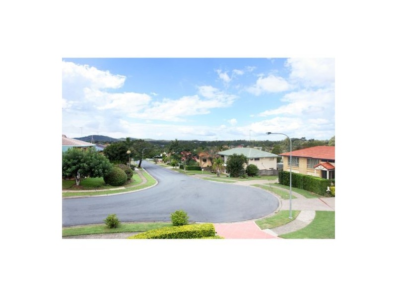 27 Cornflower Street, Mansfield QLD 4122