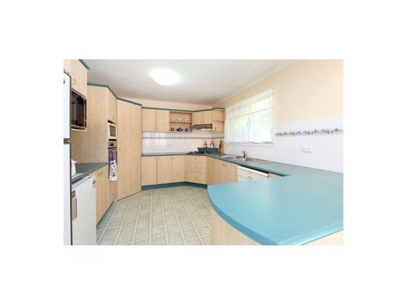 27 Cornflower Street, Mansfield QLD 4122