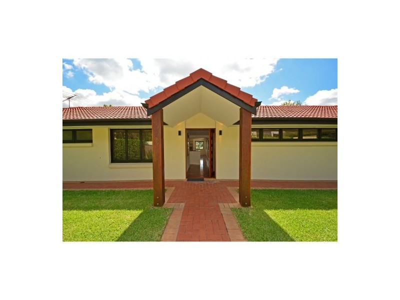 1 Verbena Street, Mount Gravatt QLD 4122