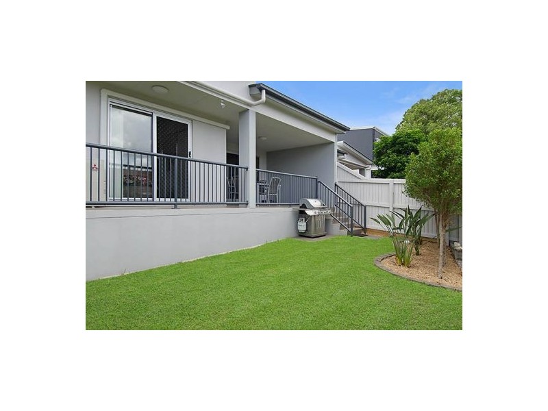 3/15 Rolle Street, Holland Park West QLD 4121