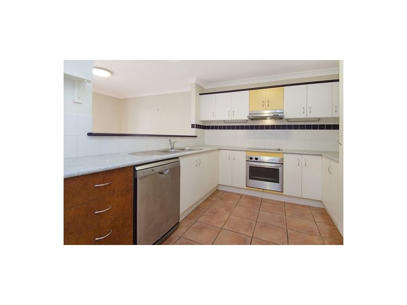 16/18 Delavan St, Wishart QLD 4122