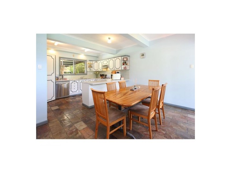 153 Kianawah Road, Wynnum West QLD 4178