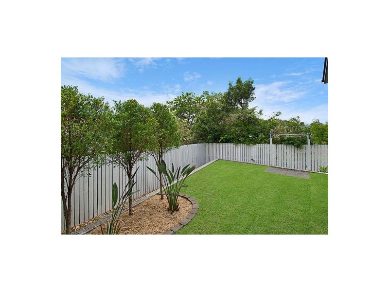 3/15 Rolle Street, Holland Park West QLD 4121