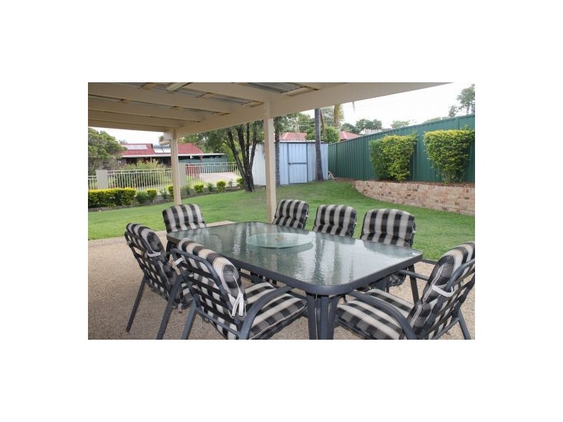 36 Dorachus Drive, Regents Park QLD 4118