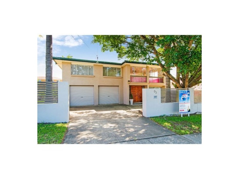 95 Ham Road, Mansfield QLD 4122