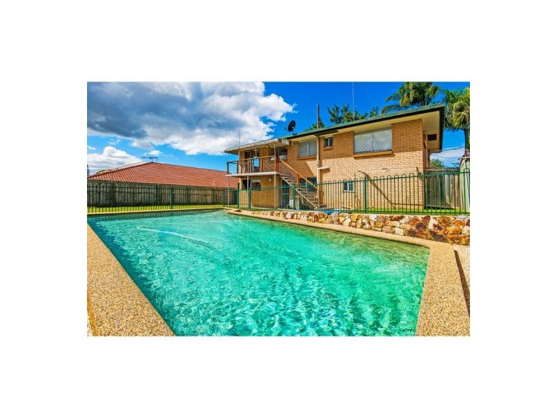 95 Ham Road, Mansfield QLD 4122