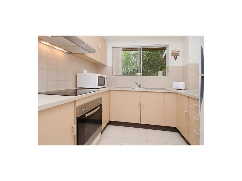 5 / 34 Baron Street, Greenslopes QLD 4120