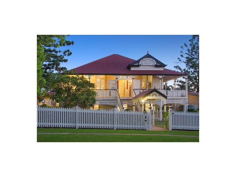 89 Watson Street, Camp Hill QLD 4152