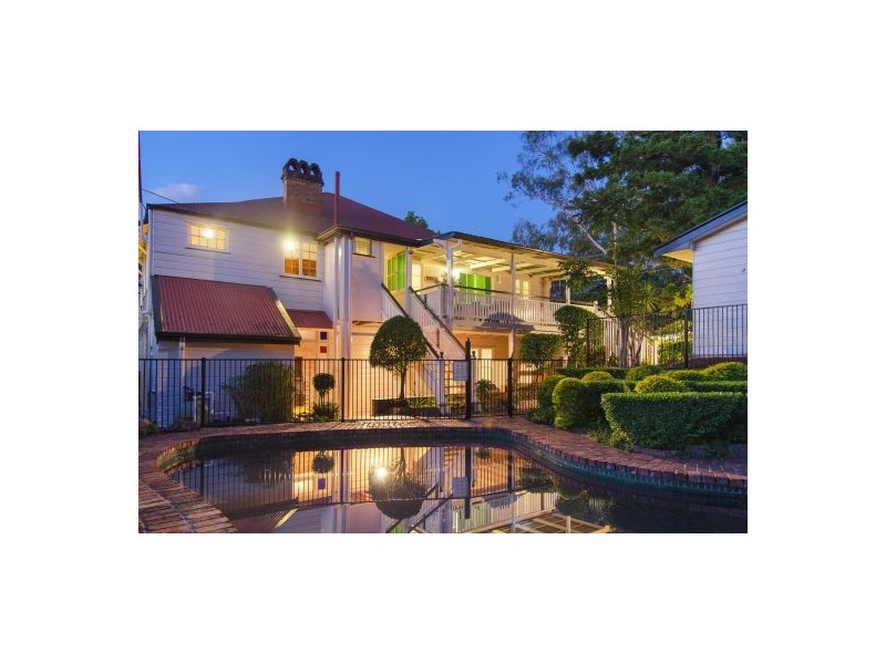89 Watson Street, Camp Hill QLD 4152
