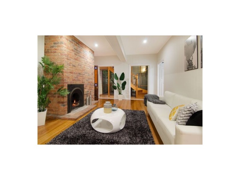 89 Watson Street, Camp Hill QLD 4152