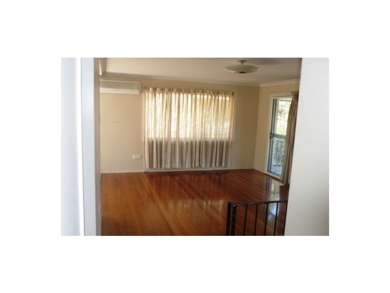 49 Lewana Street, Mansfield QLD 4122