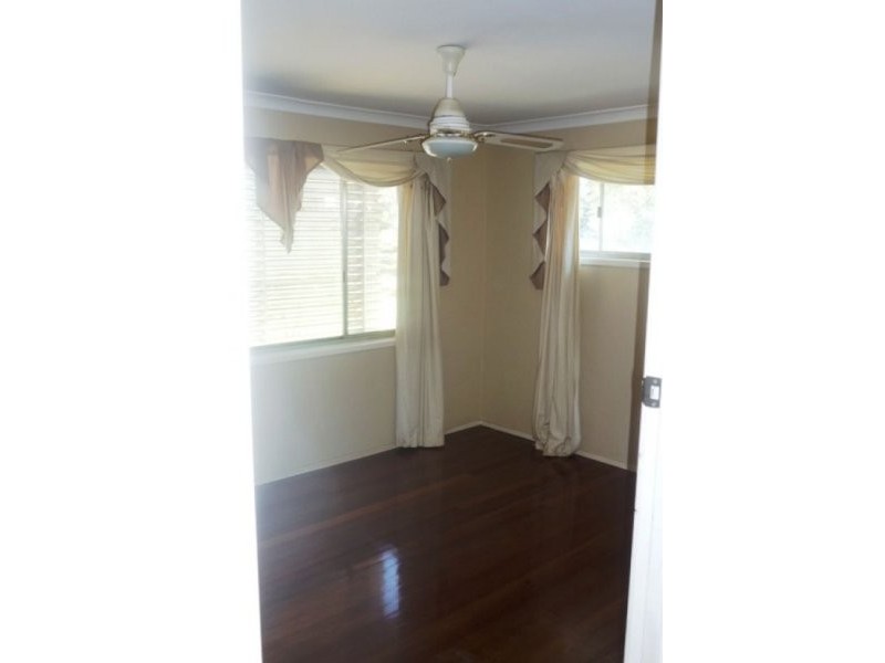 49 Lewana Street, Mansfield QLD 4122