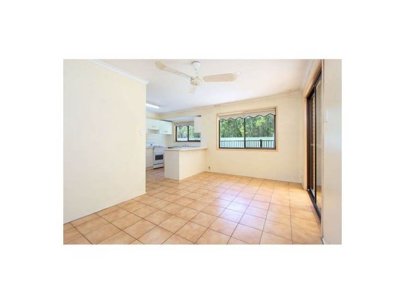 49 Kenora Street, Mansfield QLD 4122