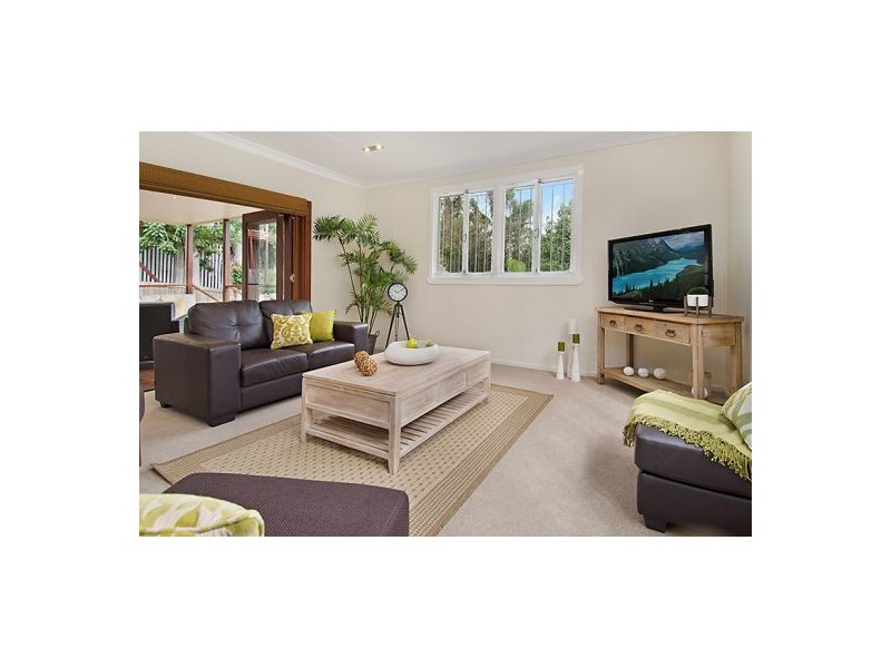569 Cavendish Road, Coorparoo QLD 4151