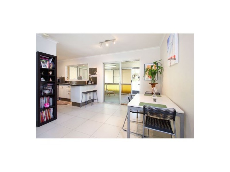 30 Greenmeadow Road,, Mansfield QLD 4122