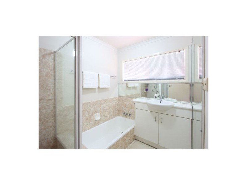 30 Greenmeadow Road,, Mansfield QLD 4122