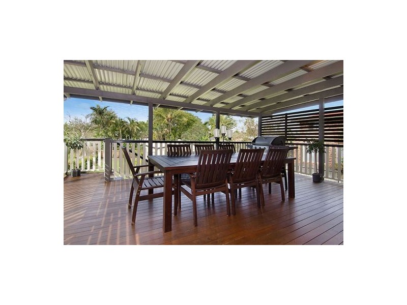 89 Pembroke St, Carina QLD 4152