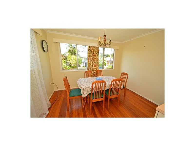49 Pear Street, Greenslopes QLD 4120
