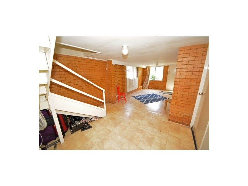 49 Pear Street, Greenslopes QLD 4120