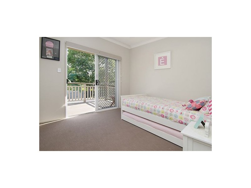 35a Charmaine St, Moorooka QLD 4105