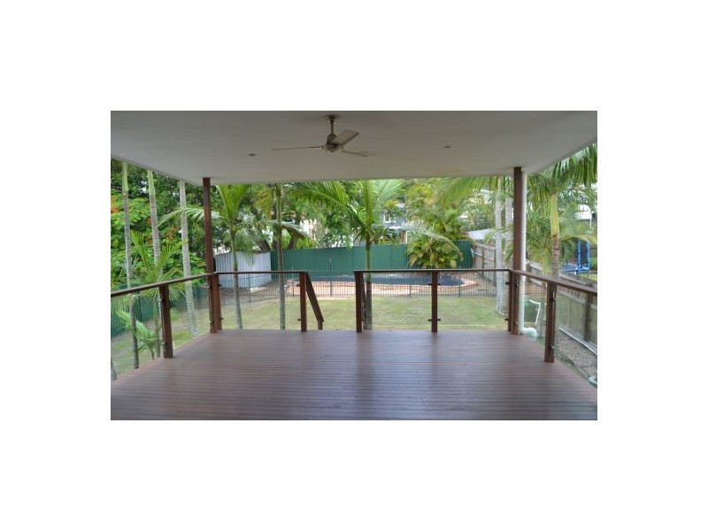 73 Milanion Crescent, Carindale QLD 4152
