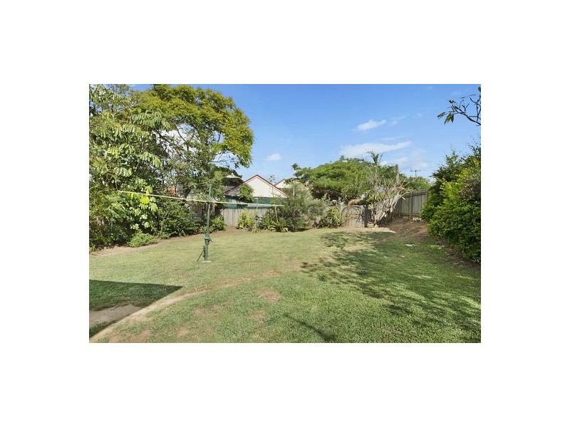 1 Shepstone Street, Tarragindi QLD 4121