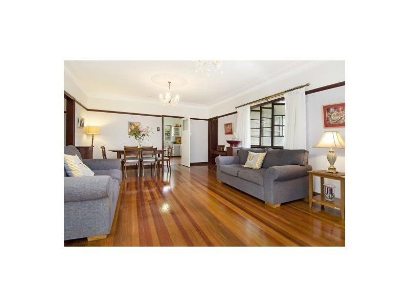 1 Shepstone Street, Tarragindi QLD 4121