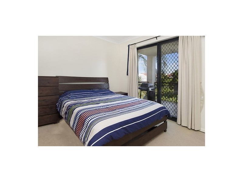 3/332 Hawthorne Rd, Hawthorne QLD 4171