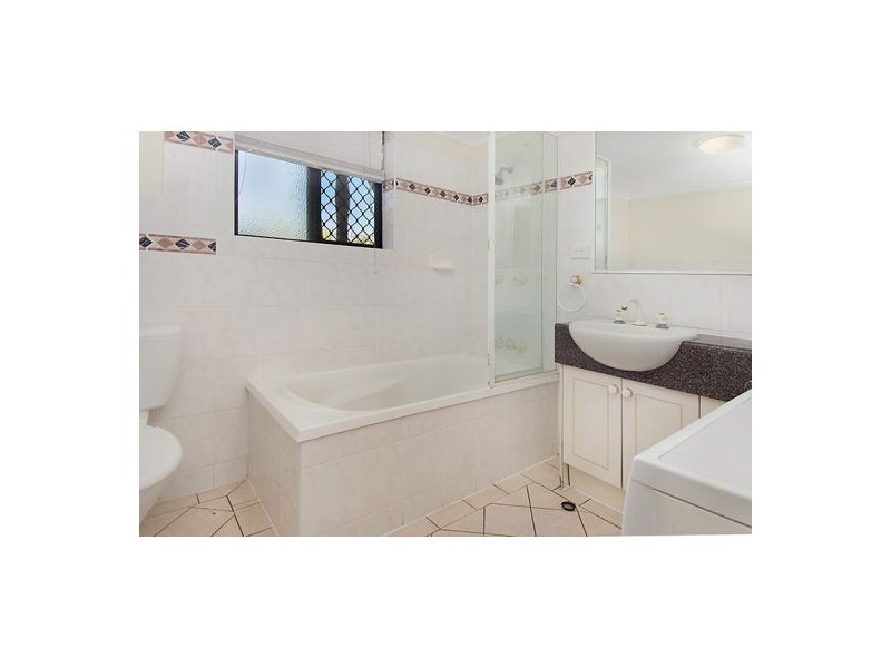 3/332 Hawthorne Rd, Hawthorne QLD 4171