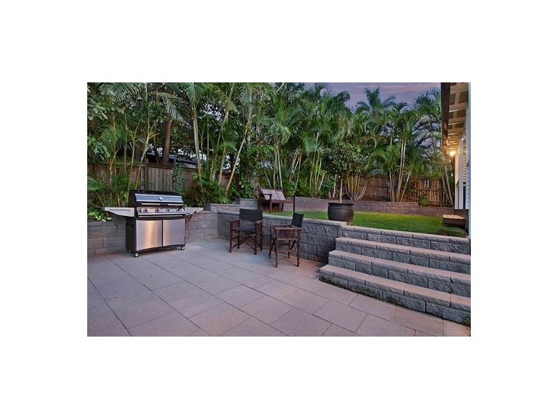 14 Trundle Street, Coorparoo QLD 4151