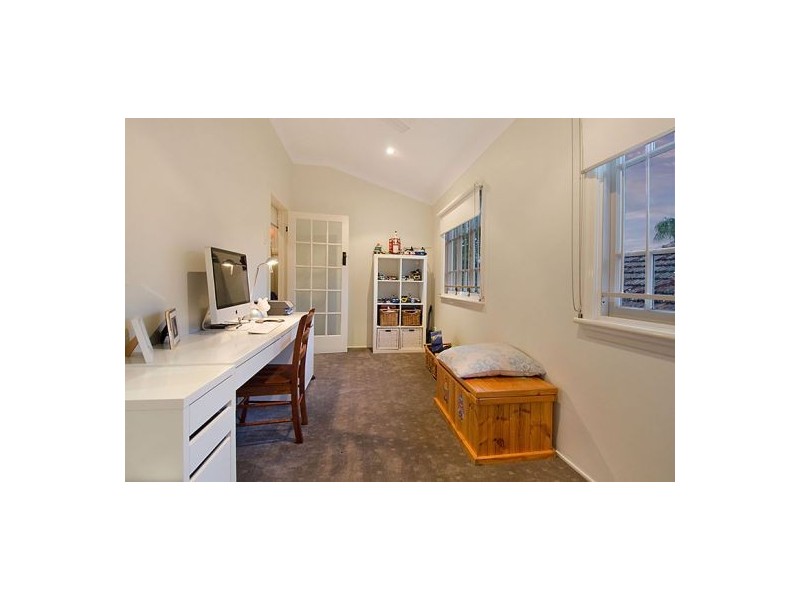 14 Trundle Street, Coorparoo QLD 4151