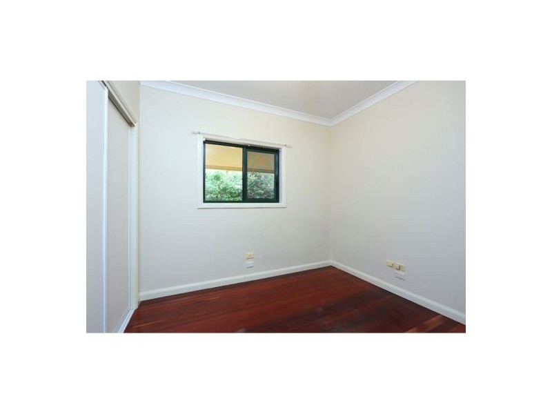 45 Oatland Crescent, Holland Park West QLD 4121